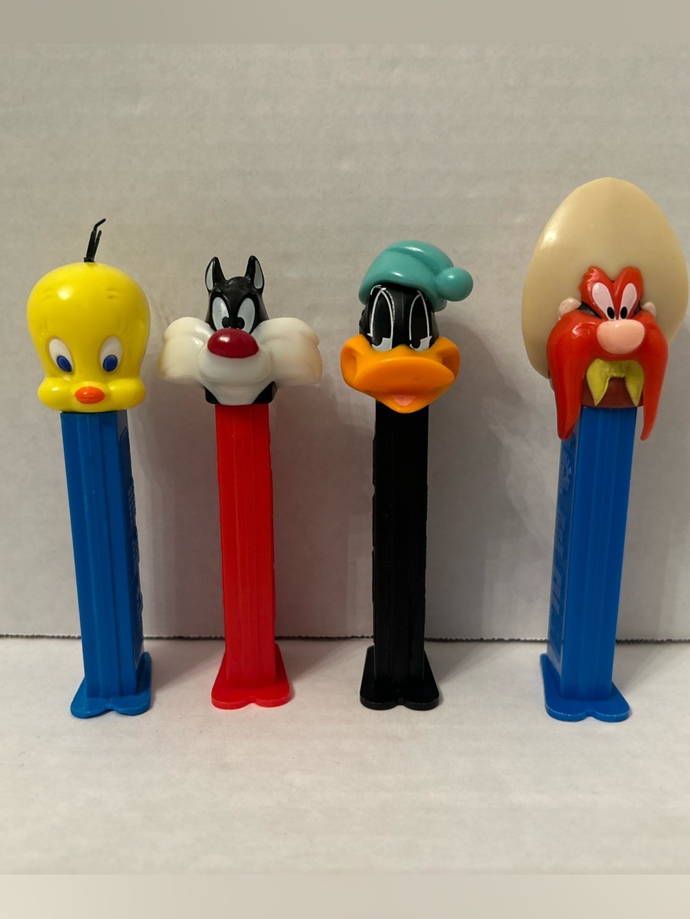 Looney Tunes PEZ Candy Dispensers Set - Tweety, Sylvester, Daffy, Yosemite Sam